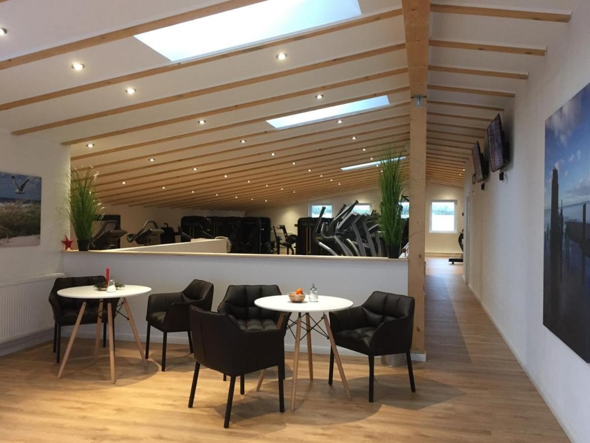 Haus Watthus - Wohnung Paradies Nebel Bagian luar foto